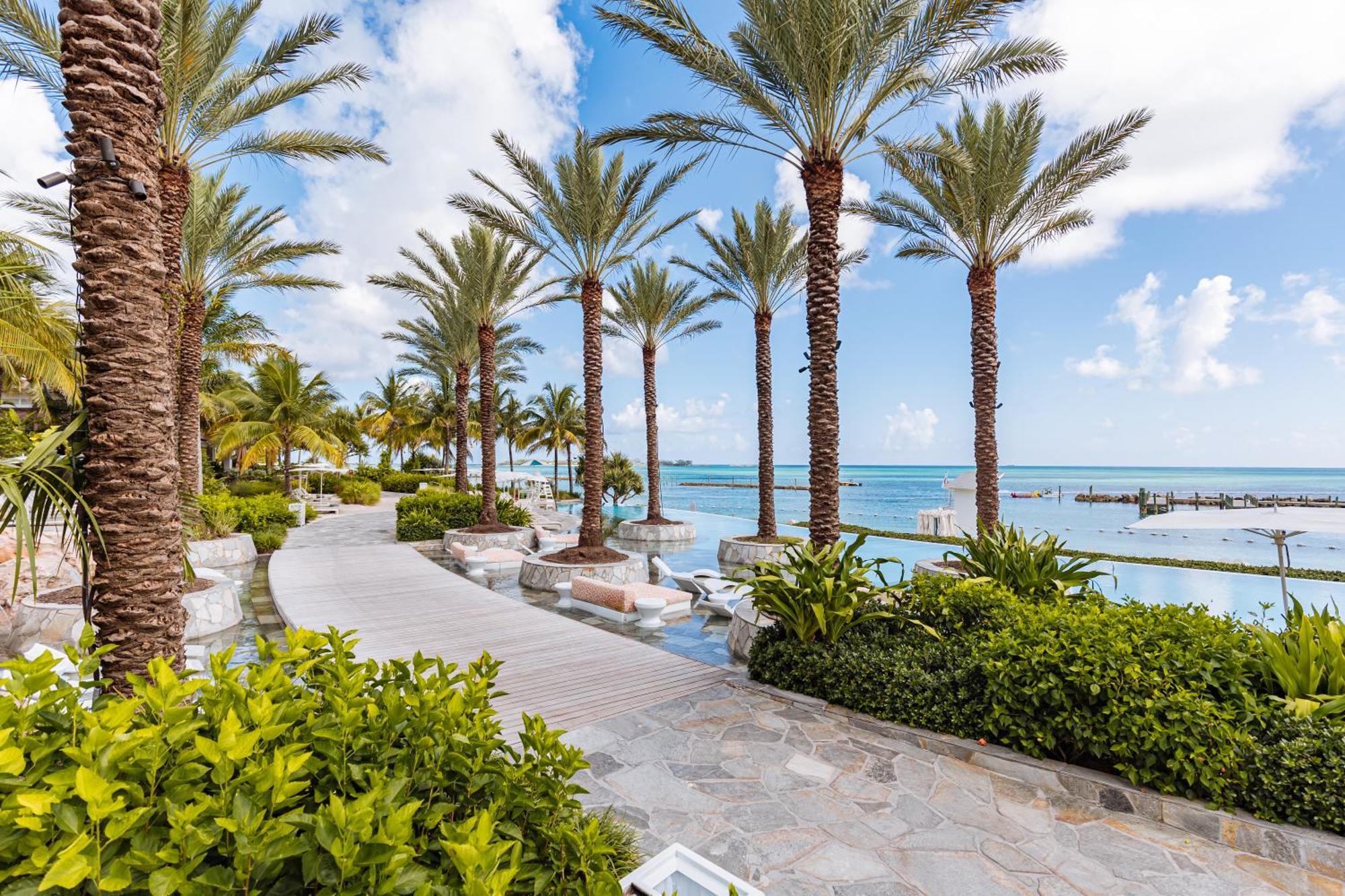Отель Sls At Baha Mar Нассау Экстерьер фото